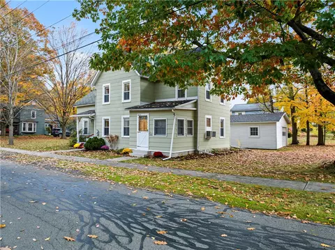 Exterior - 250 Mcmaster St, Bath, NY 14810 photo 3 of 5