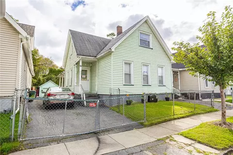 51 Joseph Pl, Rochester, NY 14621