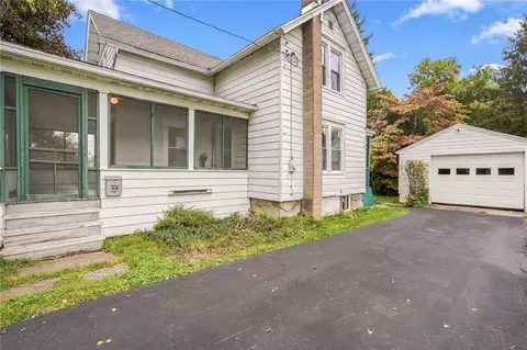 704 1st St, Salina, NY 13088
