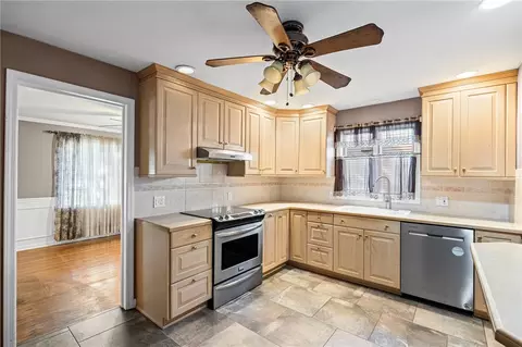 Kitchen - 92 Filon Ave, Irondequoit, NY 14622 photo 1 of 3