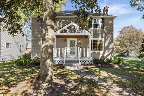 Exterior - 92 Filon Ave, Irondequoit, NY 14622 photo 4 of 5