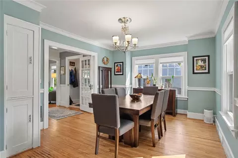 Dining - 285 Thomas Ave, Irondequoit, NY 14617 photo 1 of 4