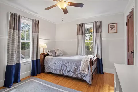 Bedroom - 285 Thomas Ave, Irondequoit, NY 14617 photo 5 of 6