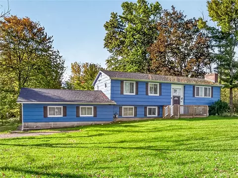 69 Hamlin Center Rd, Hilton, NY 14468