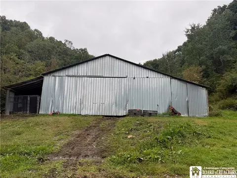 Exterior - 1450 Indiana Ave, Olean, NY 14760 photo 3 of 8