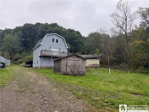 Exterior - 1450 Indiana Ave, Olean, NY 14760 photo 2 of 8