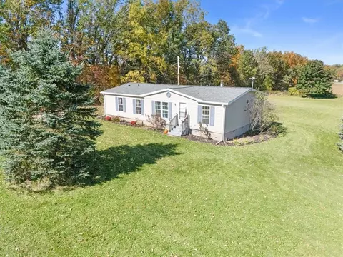 3543 Briggs Rd, Bloomfield, NY 14469
