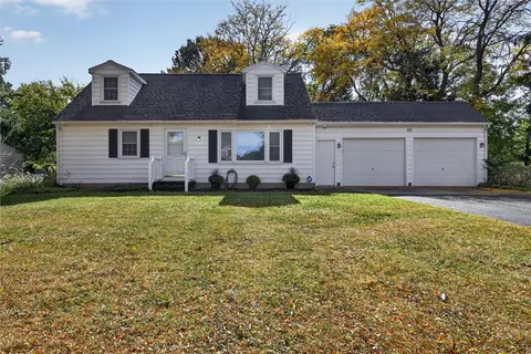 63 Thompson Rd, Rochester, NY 14623