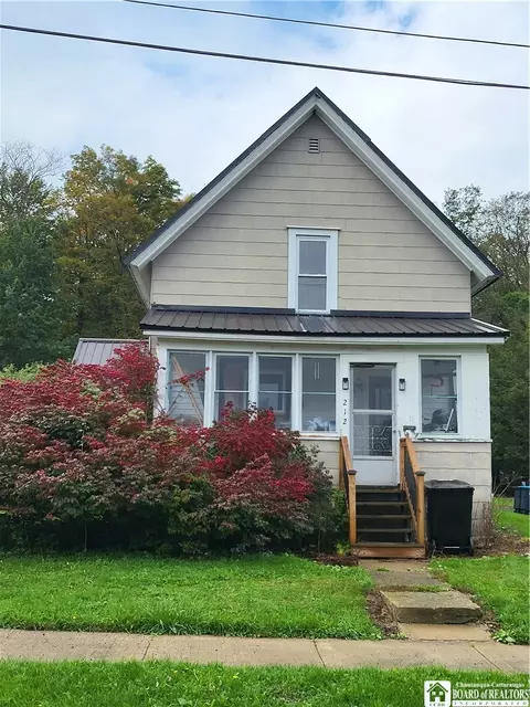 212 9th St, Little Valley, NY 14755