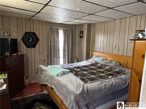 Bedroom - 12523 Torrence Rd, Randolph, NY 14772 photo 1 of 4