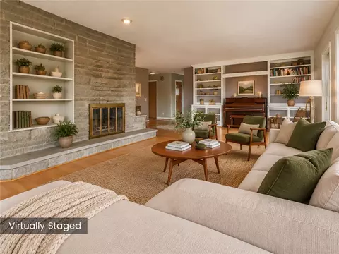 Living - 173 Valley Cir, Irondequoit, NY 14622 photo 3 of 7