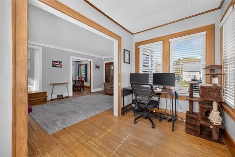 Entry Way - 51 Brockley Rd, Irondequoit, NY 14609 photo 2 of 4