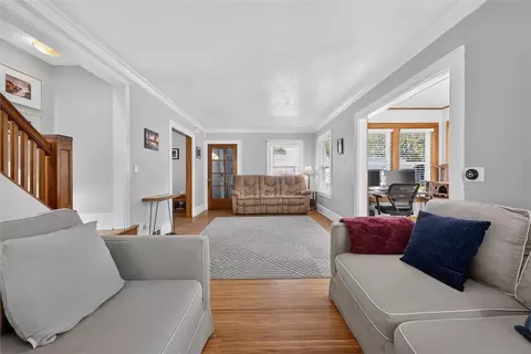 Living - 51 Brockley Rd, Irondequoit, NY 14609 photo 3 of 4