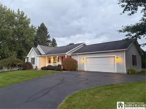 16 Cherry Ave, Ellicott, NY 14733