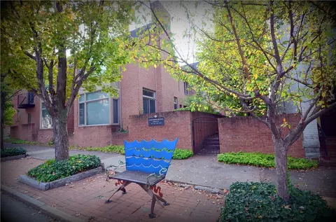 141 Gibbs St, Rochester, NY 14605