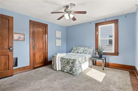 Bedroom - 240 Hurstbourne Rd, Irondequoit, NY 14609 photo 2 of 6