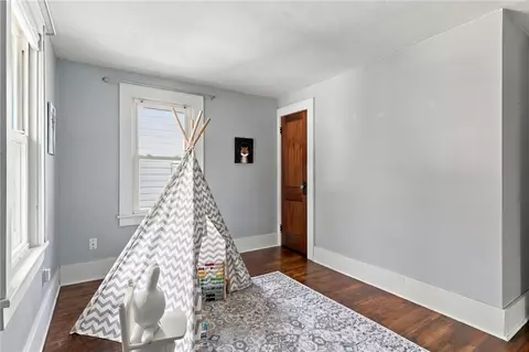 Bedroom - 240 Hurstbourne Rd, Irondequoit, NY 14609 photo 3 of 6