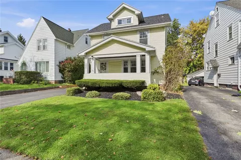 Exterior - 240 Hurstbourne Rd, Irondequoit, NY 14609 photo 7 of 8