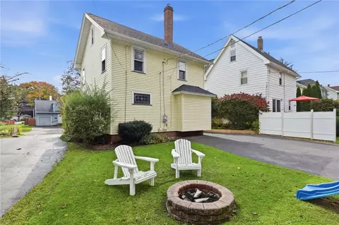 Exterior - 240 Hurstbourne Rd, Irondequoit, NY 14609 photo 3 of 8
