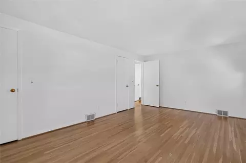 Bedroom - 16 Sydenham Rd, Irondequoit, NY 14609 photo 7 of 7