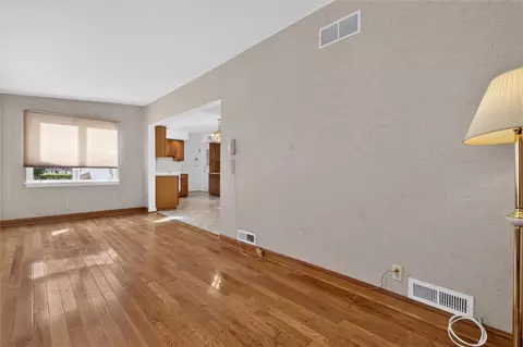Living - 16 Sydenham Rd, Irondequoit, NY 14609 photo 4 of 4