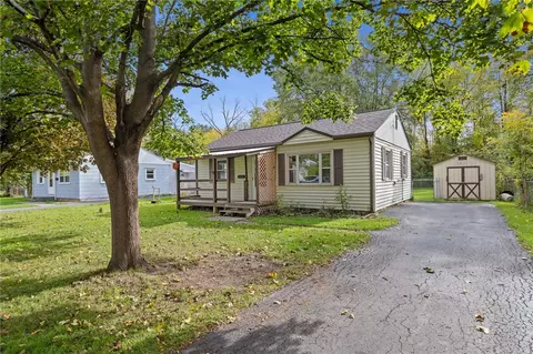 18 Seneca Rd, Seneca Falls, NY 13148
