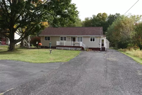 2888 S Union St, Ogden, NY 14624