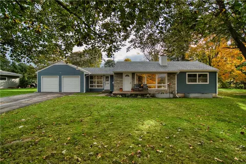 220 Stuart St, Horseheads, NY 14845