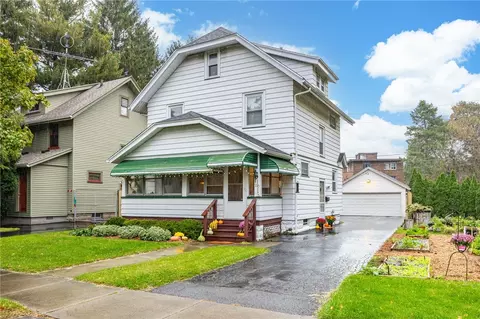110 Yarmouth Rd, Rochester, NY 14610