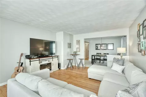 Living - 408 Spencer Rd, Irondequoit, NY 14609 photo 4 of 4
