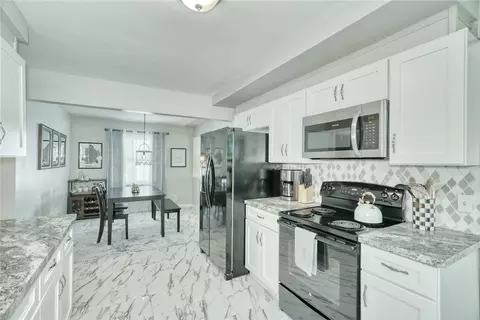 Kitchen - 408 Spencer Rd, Irondequoit, NY 14609 photo 4 of 4