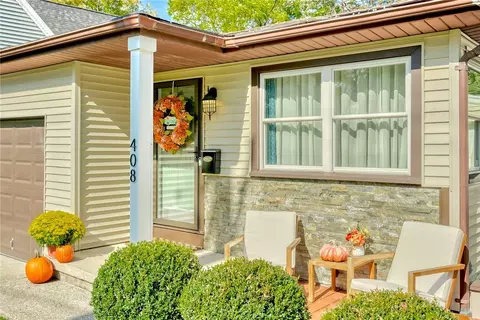 Exterior - 408 Spencer Rd, Irondequoit, NY 14609 photo 2 of 8