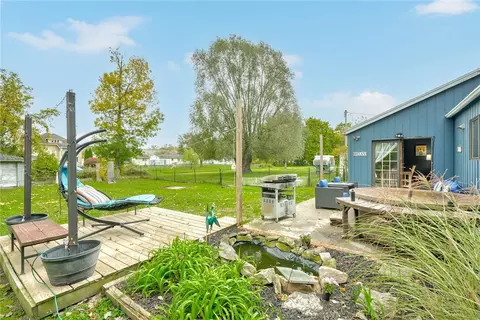 Exterior - 58 Eugene St, Gates, NY 14606 photo 8 of 10