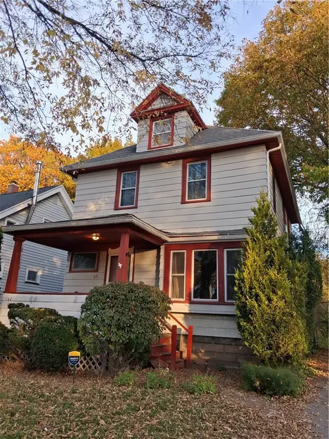 20 Coventry Ave, Rochester, NY 14610