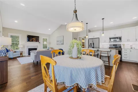 Dining - 534 Audubon Trl Trl, Irondequoit, NY 14622 photo 4 of 4