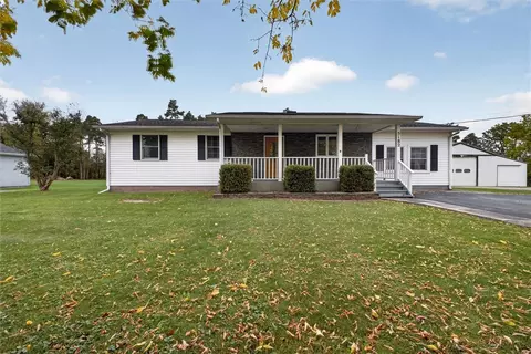 5182 Upper Holley Rd, Holley, NY 14470