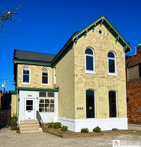 868 Main St, Buffalo, NY 14202