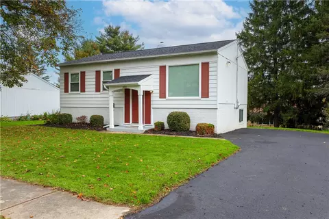 220 Lee Ave, Horseheads, NY 14845