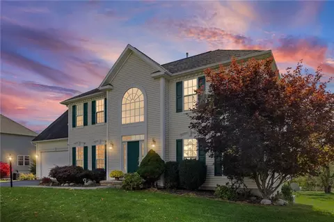 5073 W Ridge Run, Canandaigua, NY 14424