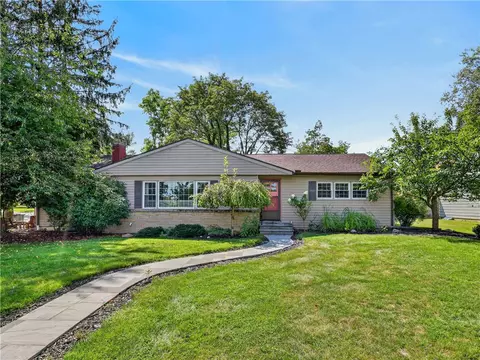 401 Lone Pne, Elmira, NY 14905