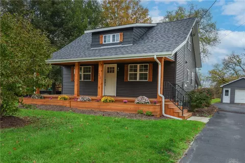 23 Ridge Rd, Horseheads, NY 14845