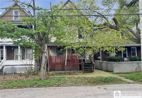 2235 Cudaback Ave, Niagara Falls, NY 14303