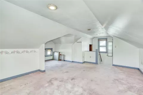 Bedroom - 69 Hardison Rd, Irondequoit, NY 14617 photo 4 of 4