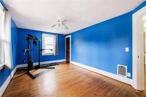Bedroom - 76 Armstrong Ave, Irondequoit, NY 14617 photo 2 of 9
