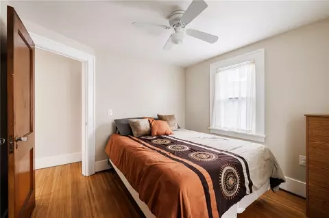 Bedroom - 76 Armstrong Ave, Irondequoit, NY 14617 photo 4 of 9