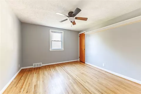 Bedroom - 171 Burwell Rd, Irondequoit, NY 14617 photo 4 of 4