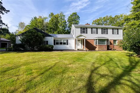 7663 Ridge Rd, Sodus, NY 14551