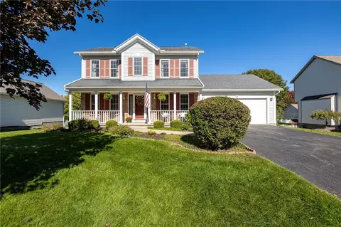 45 Woodworth St, Victor, NY 14564