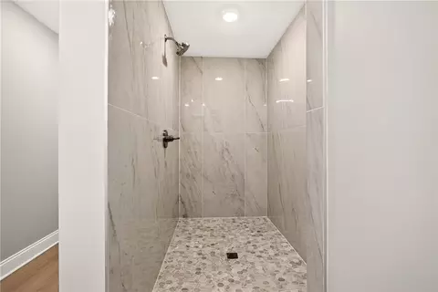 Bath - 667 Seneca Rd, Irondequoit, NY 14622 photo 4 of 4
