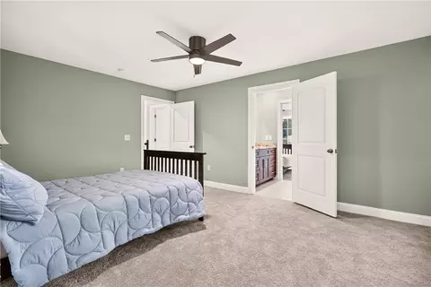 Bedroom - 667 Seneca Rd, Irondequoit, NY 14622 photo 2 of 4